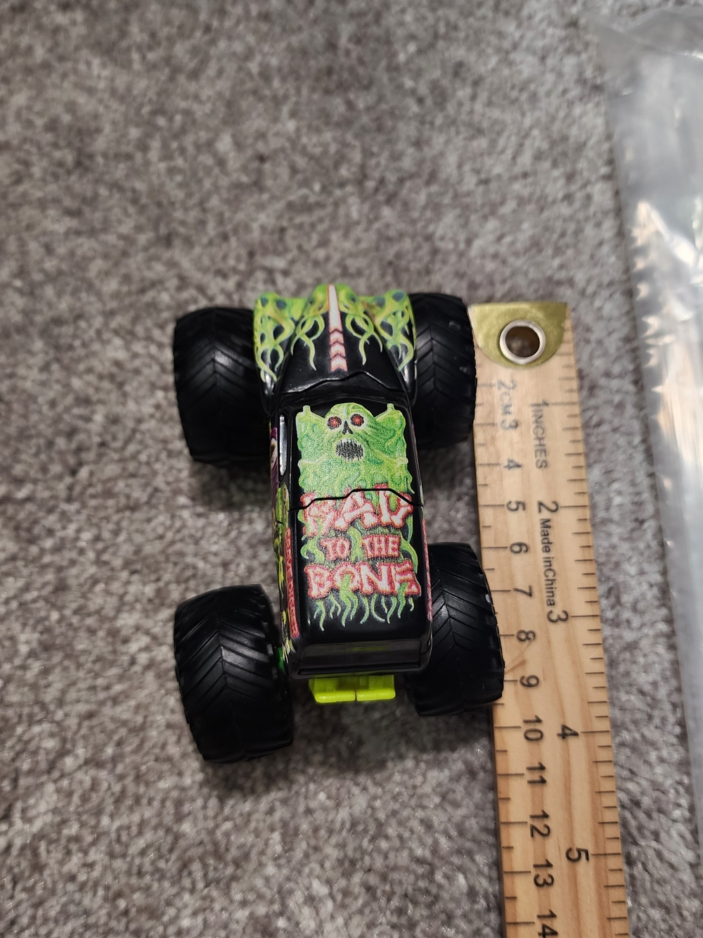 Green & Black Monster Truck Toy - 'Skull Jump' Design